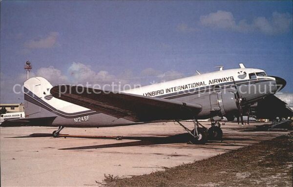 Flugzeuge Zivil McDouglas DC-3 N124SF c/n 2611 Lynbird