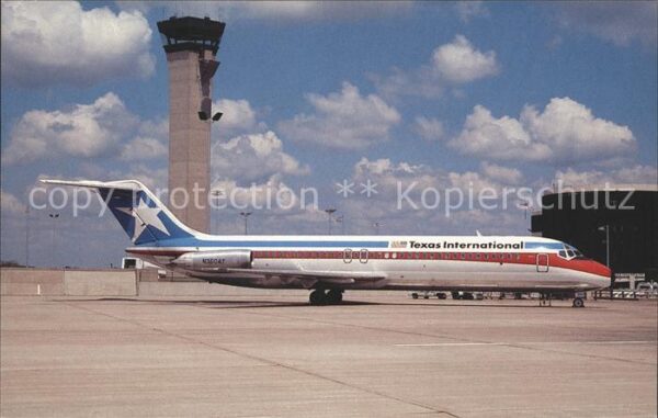 Flugzeuge Zivil Texas International McDonnell Douglas D