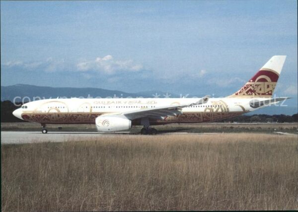 Flugzeuge Zivil Airbus Industrie A330-243 A4O-KF cn 340
