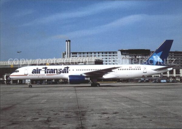 Flugzeuge Zivil Air Transat Boeing 757-28A C-GTSN cn 24
