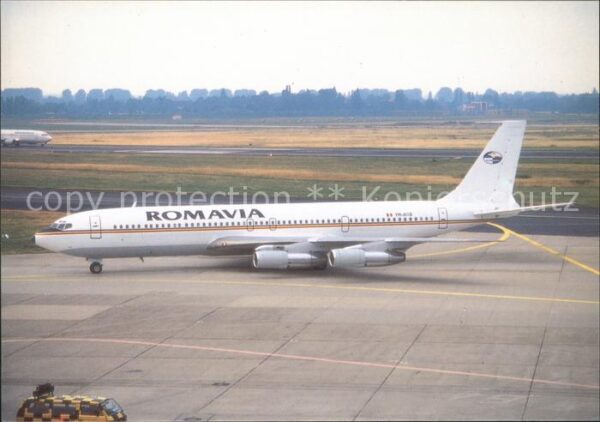 Flugzeuge Zivil Boeing 707-3K1C YR-ABB Romavia