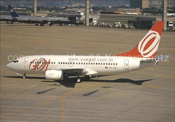 Flugzeuge Zivil GOL Transportes Aereos Boeing 737-7L9 P