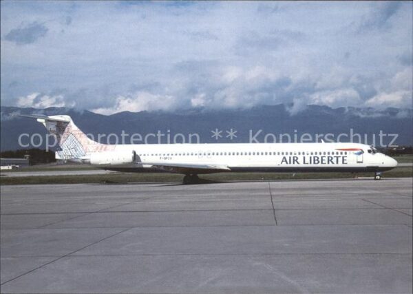 Flugzeuge Zivil Air Liberte MCD Douglas MD-83 F-GPZA cn