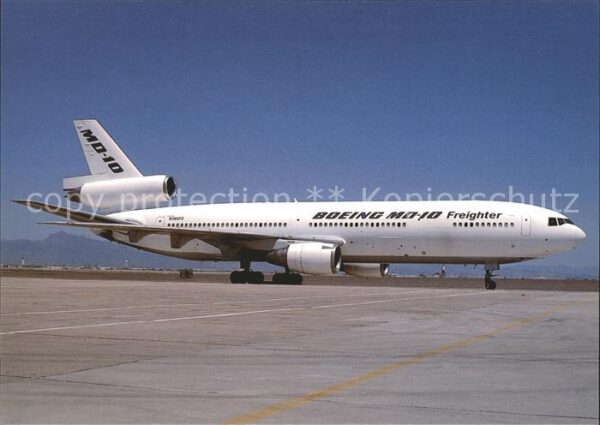 Flugzeuge Zivil Boeing Company Boeing MD-10 Freighter N