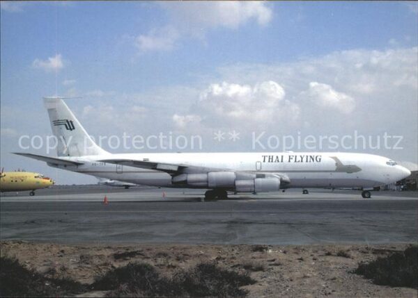 Flugzeuge Zivil Thai Flying Service B-707-321C HS-TFS c