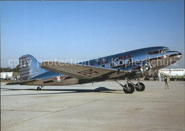 Flugzeuge Zivil Delta Airlines DC-3 NC28341 c/n unknown