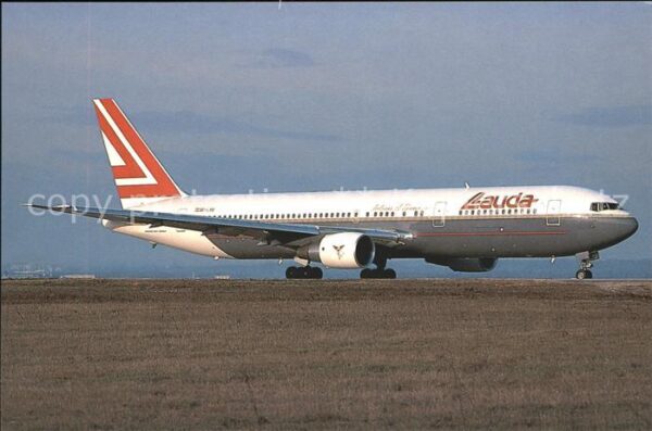 Flugzeuge Zivil Lauda Air Boeing 767-3T9 ER OE-LAU c/n