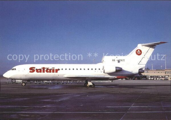 Flugzeuge Zivil Satair Yakovlev 42D RA-42411 c/n 452042
