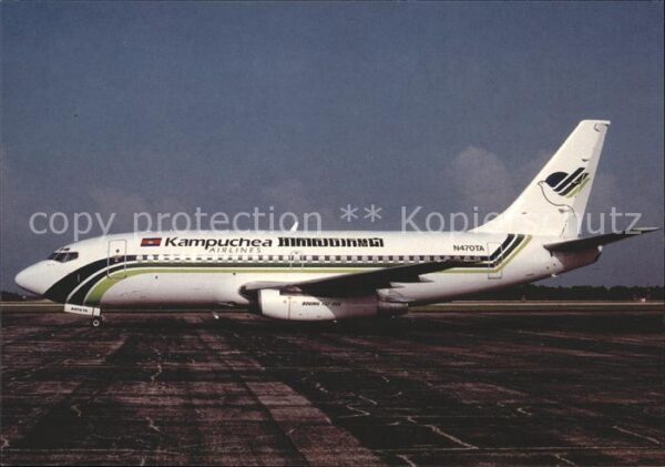Flugzeuge Zivil Kampuchea Airlines Boeing 737-247 N470T