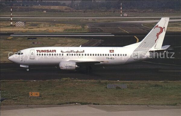 Flugzeuge Zivil Boeing 737-349 c/n 24141 TS-IED Tunis A