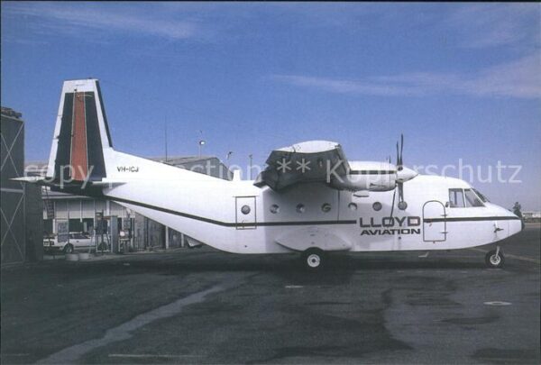 Flugzeuge Zivil Lloyd Aviation Pty. Ltd. CASA 212 Srs 2