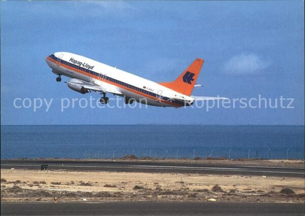 Flugzeuge Zivil Hapag-Lloyd Boeing 737-400