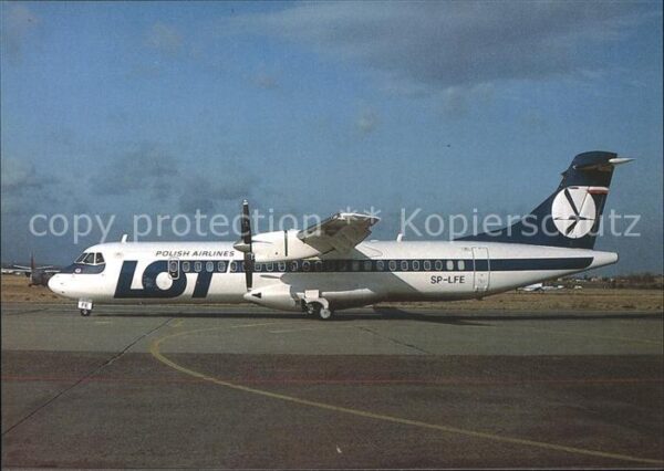Flugzeuge Zivil LOT ATR72 SP-LFE c/n 328
