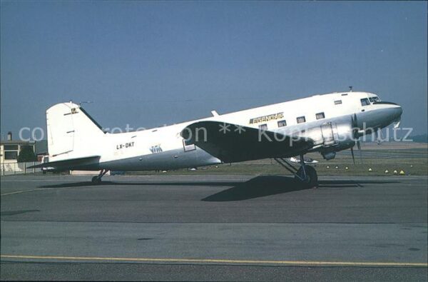 Flugzeuge Zivil Douglas DC-3C Legend-Air LX-DKT C/n 102
