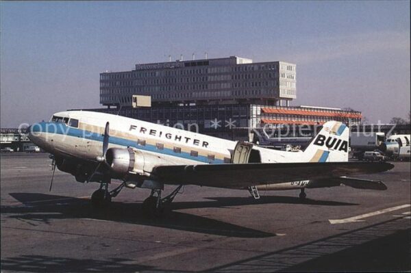 Flugzeuge Zivil G-AMHJ Douglas C-47A Dakota C/n 13468 B