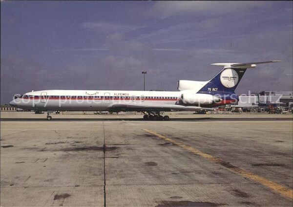 Flugzeuge Zivil Alyemda Tupolev 154M 70-ACT c/n 822