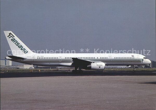 Flugzeuge Zivil Transavia Airlines Boeing 757-236 ER PH