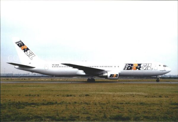 Flugzeuge Zivil Way-Brasil Boeing 767-33A ER 25403 PR-B