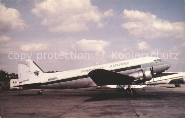 Flugzeuge Zivil Pinehurst Airlines DC-3 N6896