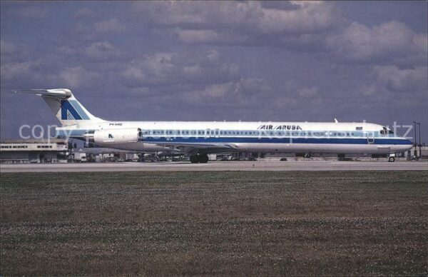 Flugzeuge Zivil McD MD-88 c/n 49766 P4-MDC Air Aruba