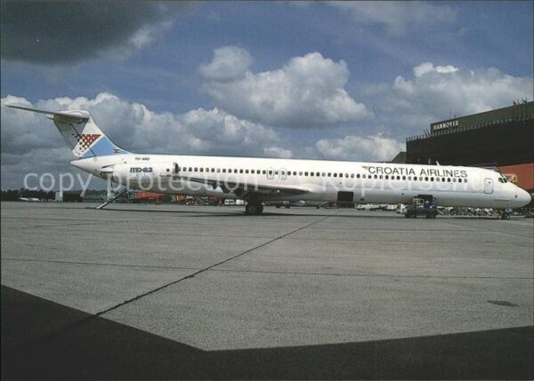 Flugzeuge Zivil McDonnell Douglas MD-82 Croatia Airline