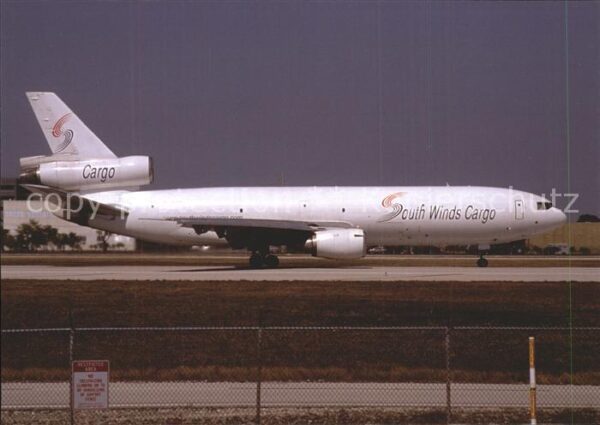 Flugzeuge Zivil South Winds Cargo DC-10-40F N140WE c/n