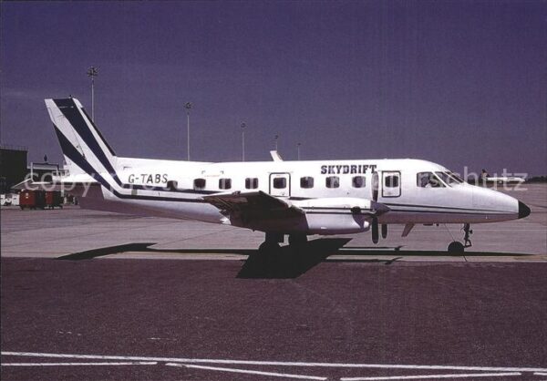 Flugzeuge Zivil Skydrift Aircharter Embraer 110P1 Bande