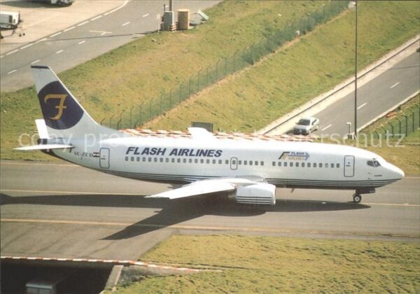 Flugzeuge Zivil Boeing 737-300 Flash Airlines