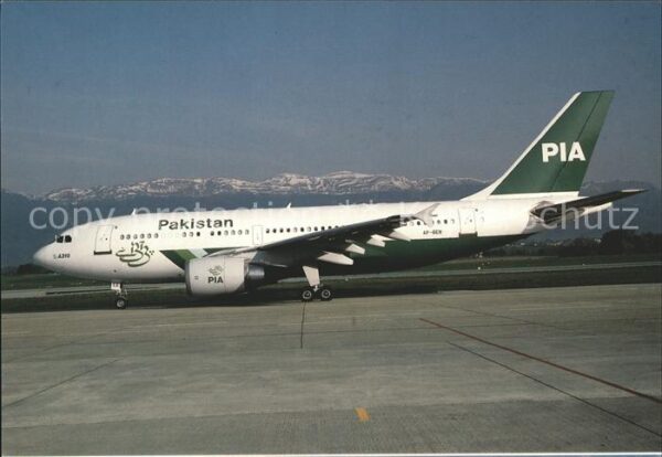 Flugzeuge Zivil Pakistan Airlines Airbus A310-308 AP-BE
