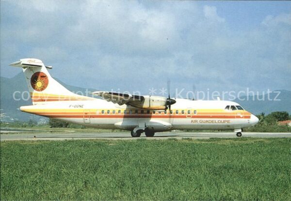Flugzeuge Zivil Air Guadeloupe ATR-42 F-OGNE