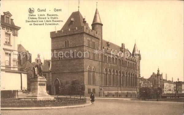 Gent Gand Flandre Statue Lievin Bauwens Chateau Gerard le