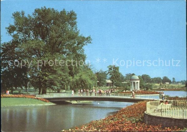 Markkleeberg Blick zum Pavillon Park Brücke