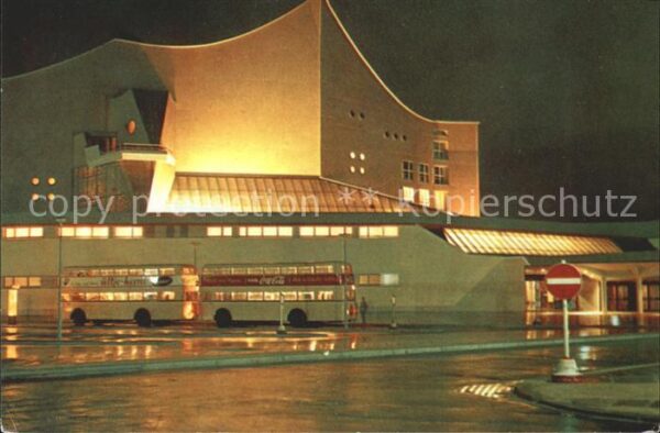 Berlin Neue Philharmonie bei Nacht
