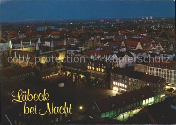 Luebeck Blick von St Petri über den Markt bei N