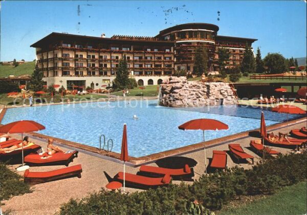 Sonthofen Oberallgaeu Kur- Sporthotel Sonnenalp Schwimmbad