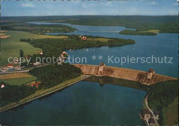 Moehnesee Fliegeraufnahme Talsperre