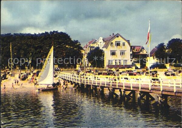 Wyk Foehr Mittelbrücke Segelboot