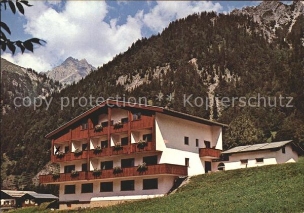 Wald Arlberg Pension Sonnblick
