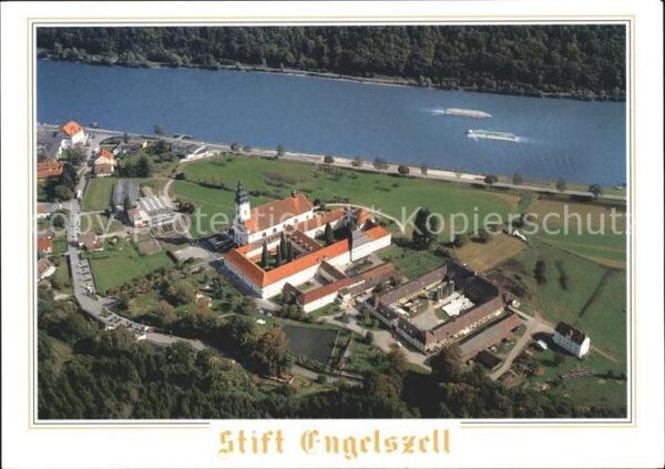 Engelhartszell Donau Oberoesterreich Stift Engelszell Fliegeraufnahme
