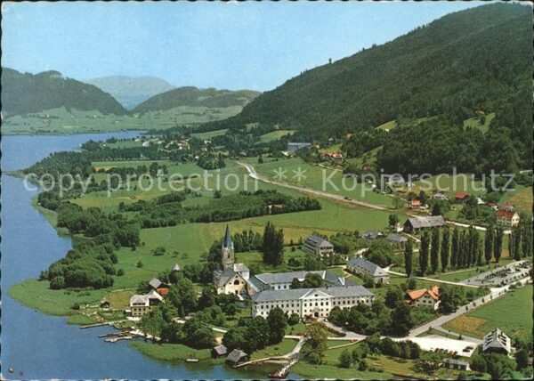 Ossiach am Ossiachersee Stiftskirche Fliegerauf