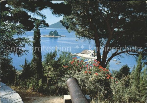 Korfu Corfu Pontikonissi Mäuseinsel Kanonenrohr