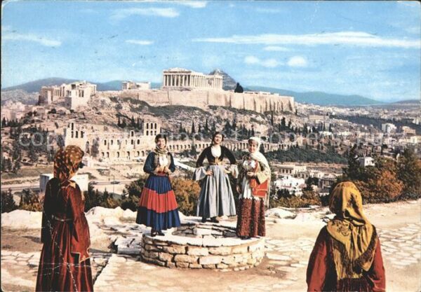 Griechenland Greece Nationaltracht Gruppe Jungfrauen