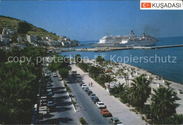Kusadasi Promenade Oceandampfer
