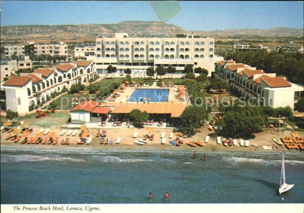 Larnaca Princess Beach Hotel Segelboot