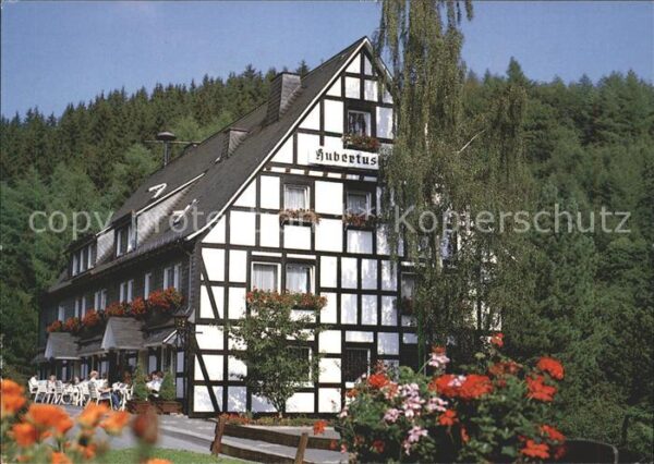Latrop Sauerland Gasthof Pension Hubertushöhe