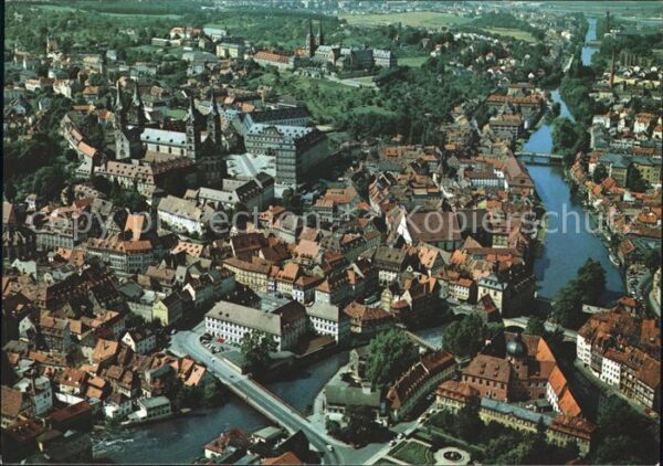 Bamberg mit Regnitz Altes Rathaus Kaiserdom und