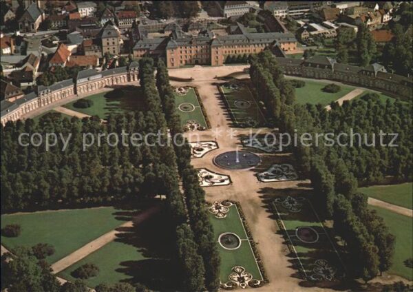 Schwetzingen Schloss mit Schlossgarten Fliegeraufnah