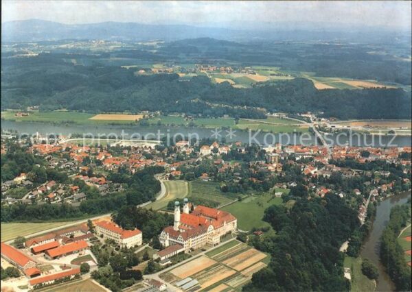 Vilshofen Donau Abtei Schweiklberg Fliegeraufnahme