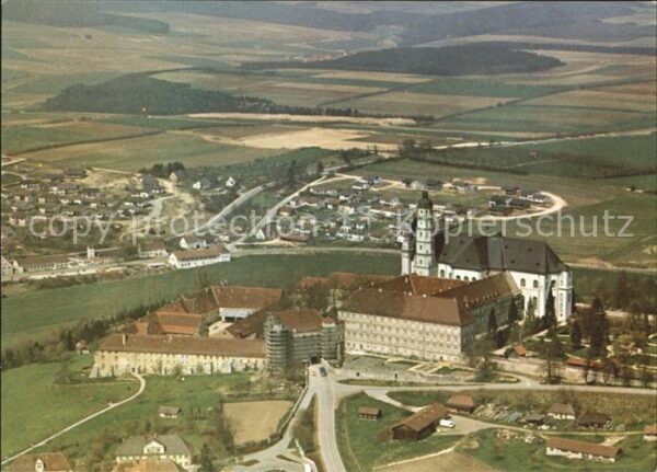 Neresheim Abtei mit Kirche und Kloster Fliegerauf