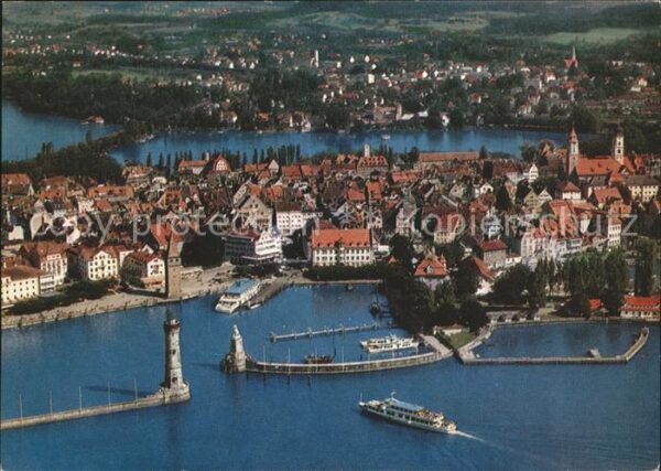 Lindau Bodensee mit Fährehafen Fliegeraufnahme